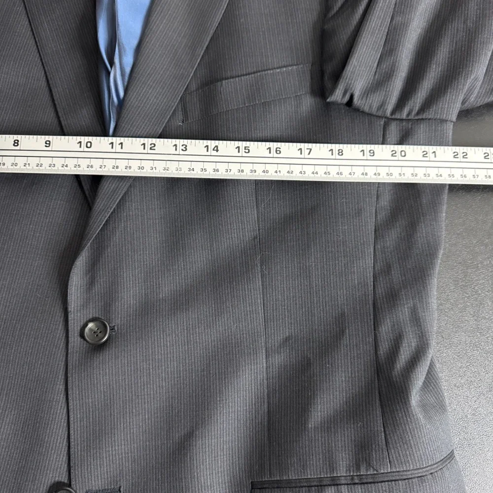Hart Schaffner Marx Mens 42L 34W Charcoal Pinstripe‎ USA Made